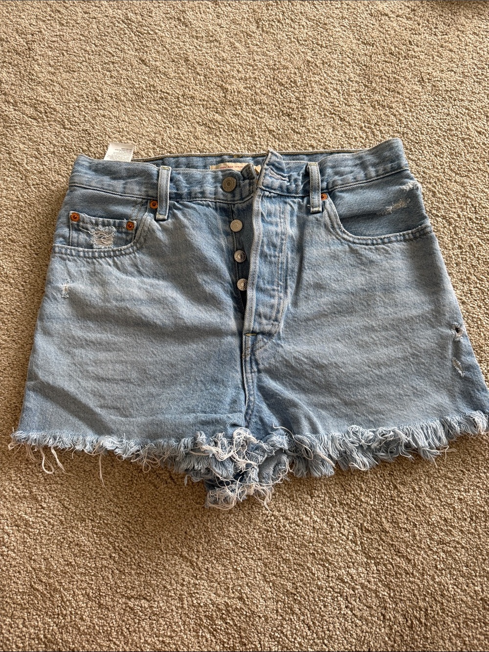 Levi’s Ribcage Shorts